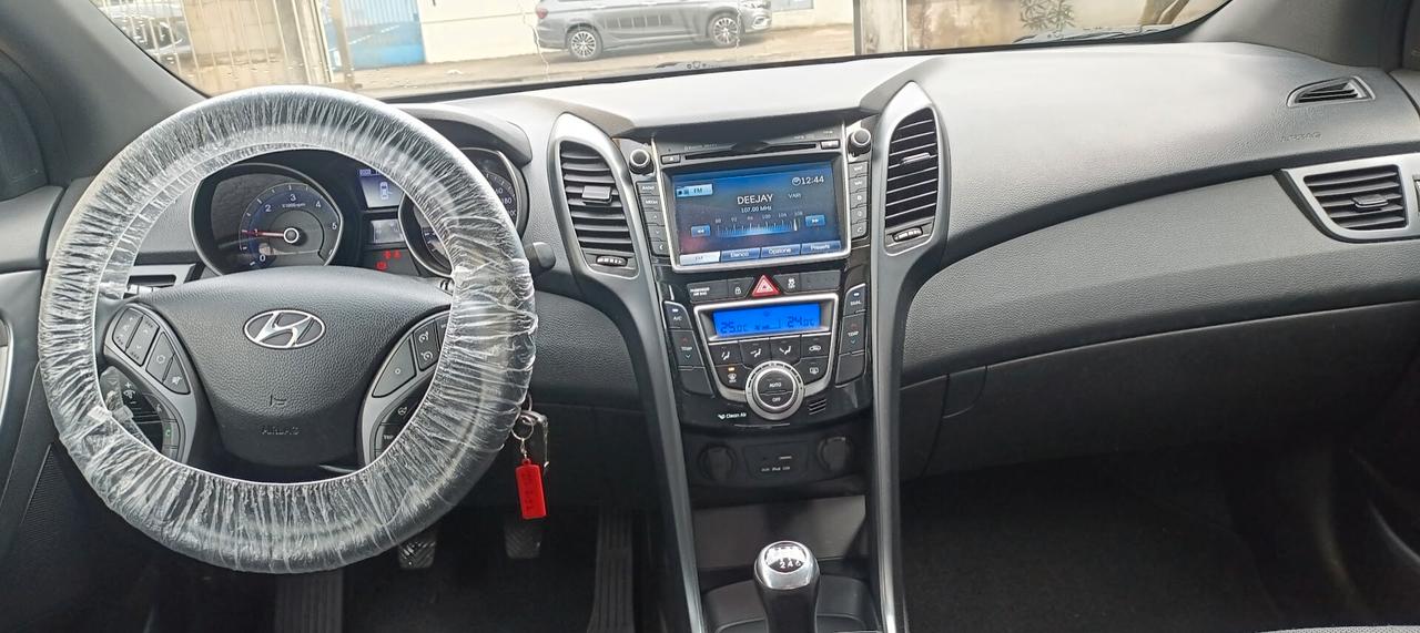 Hyundai i30 Wagon 1.6 CRDi SOLO 120MILA KM PREZZO SOTTO COSTO