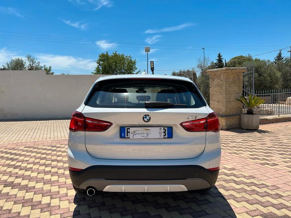 Bmw X1 sDrive18d Advantage