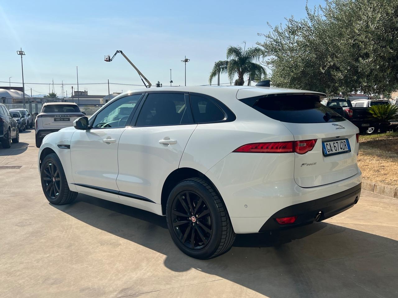 Jaguar F-Pace 2.0 250 CV AWD R-Sport UNICO PROPRIETARIO - possibilità noleggio no scoring