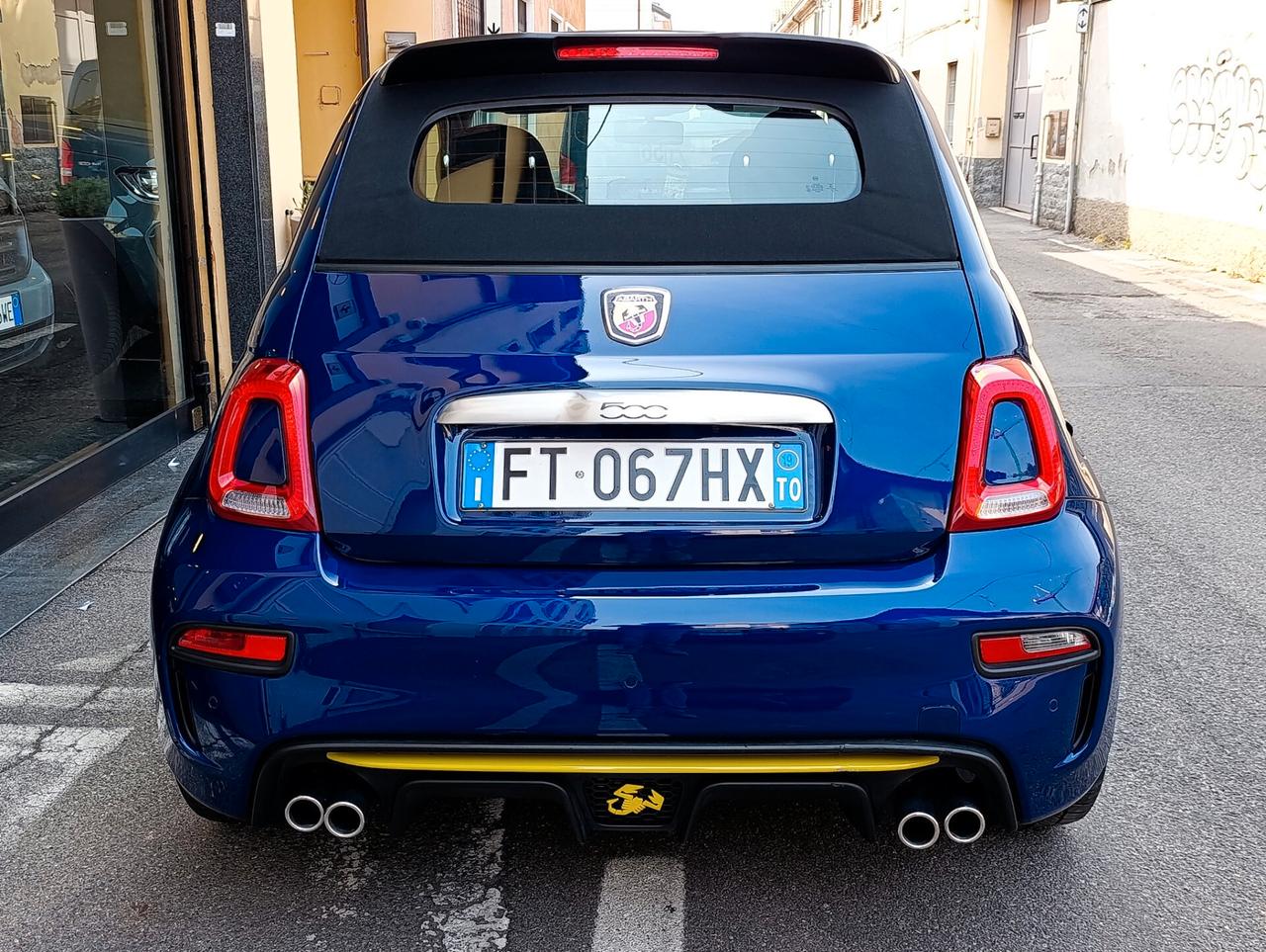 Abarth 595 C 1.4 Turbo T-Jet 160 CV Pista Cabriolet