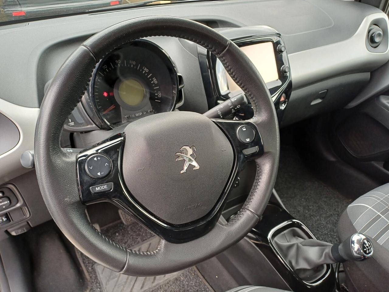 Peugeot 108 VTi 68 5 porte Allure