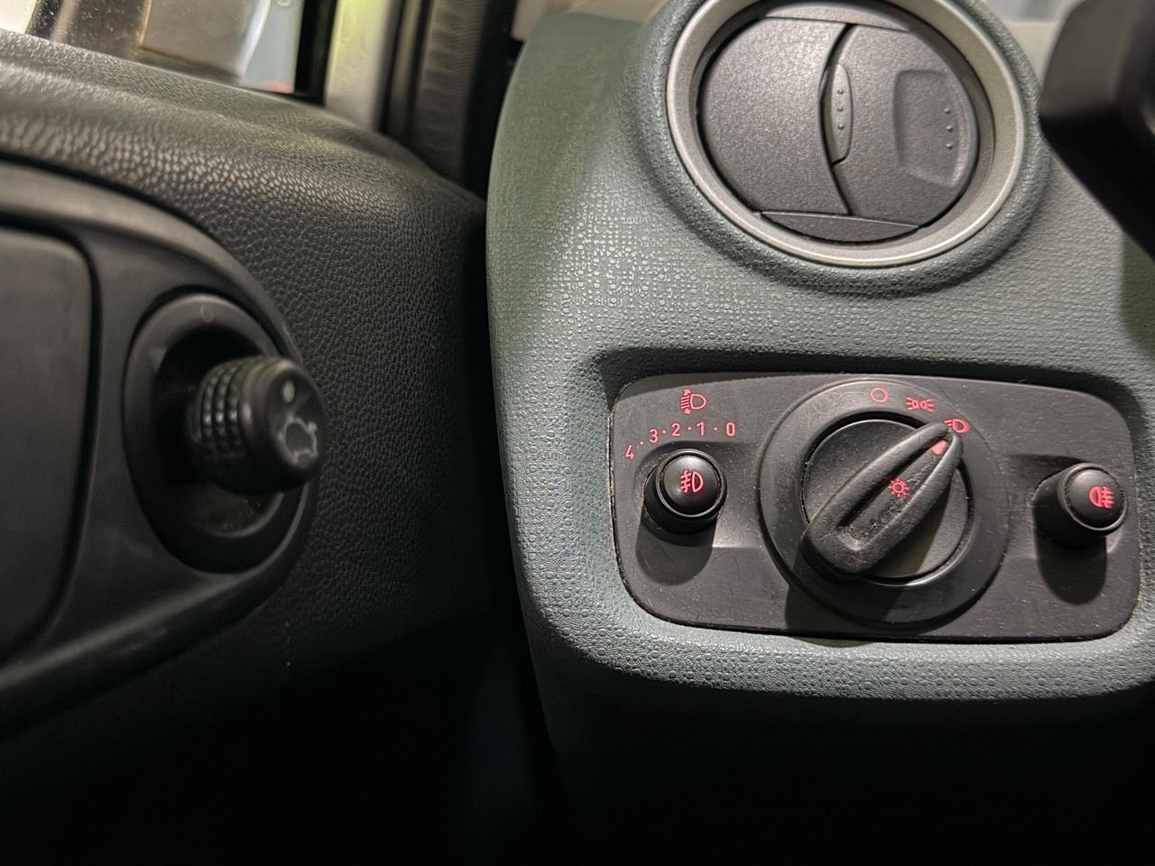 Ford Fiesta 1.2 60CV 5p. Titanium 2011