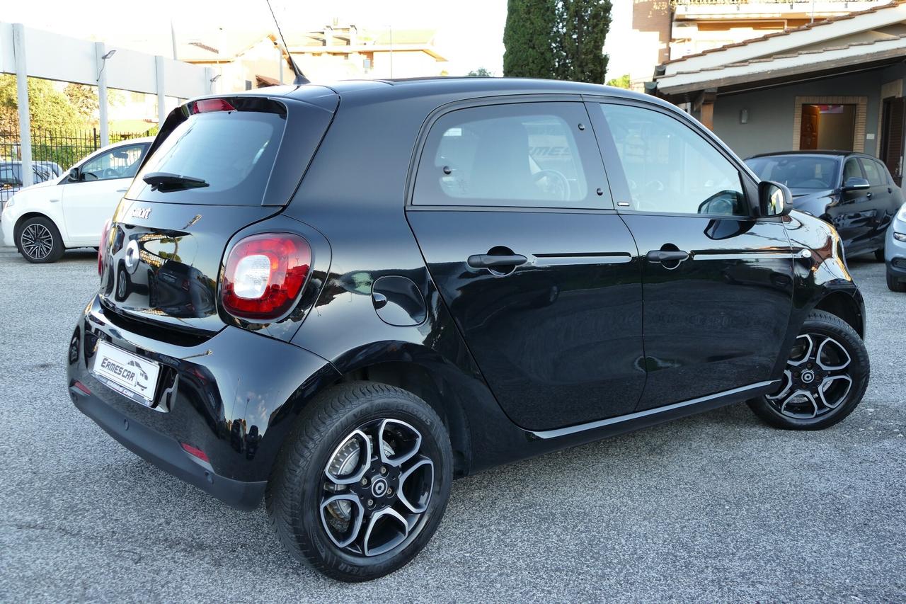 SMART FORFOUR 1.0 71CV CABRIO NAVI LED SENSORI