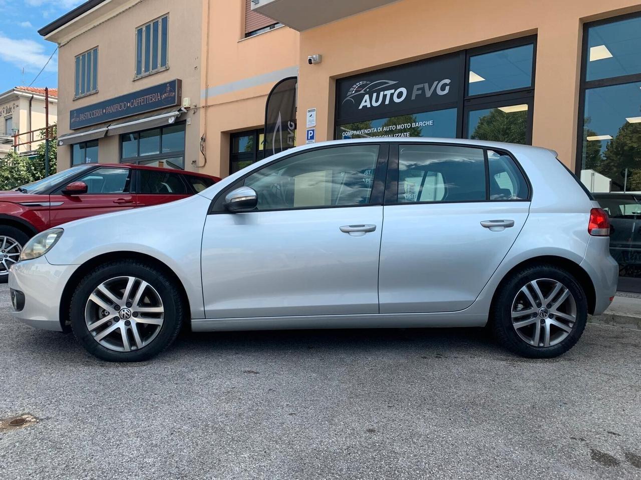 Volkswagen Golf VI 2.0 TDI 110CV Neopatentati