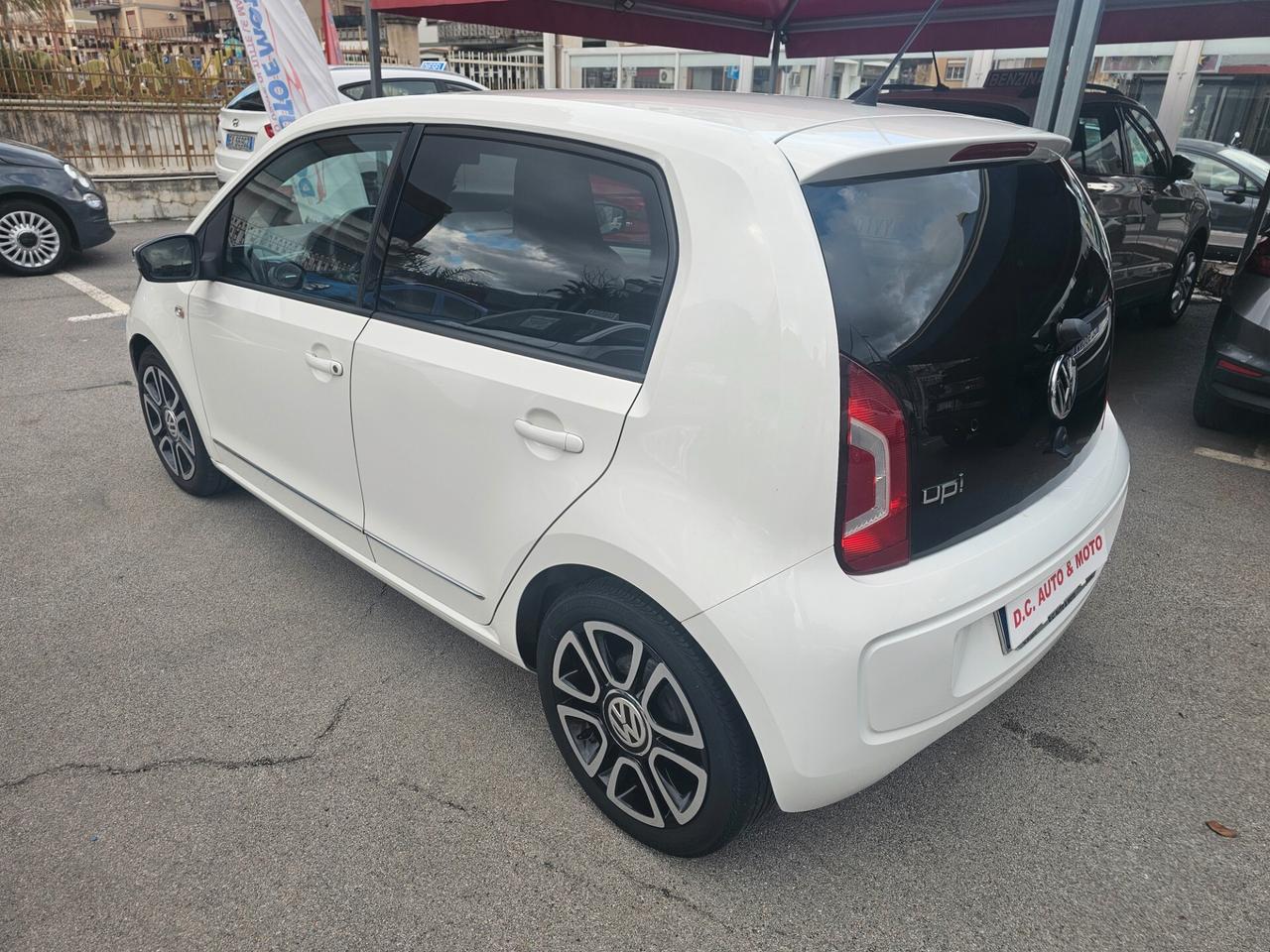 Volkswagen Up! 1.0 Benzina.75CV.Technology.2015