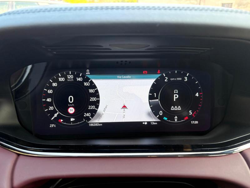 Land Rover Range Rover Evoque 2.0d i4 mhev Autobiography awd 204cv Panorama