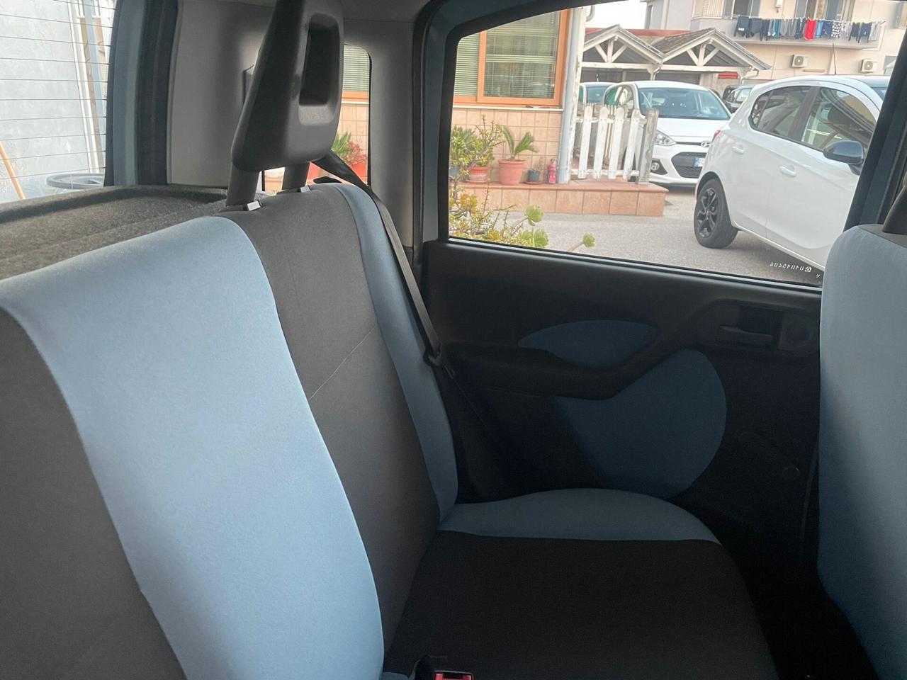 Fiat Panda 1.2 Emotion