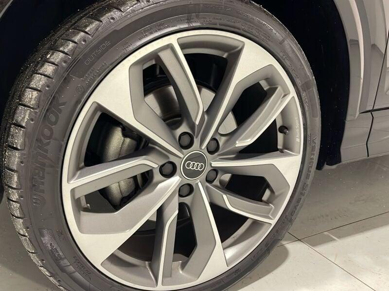 Audi Q2 Q2 35 TDI S tronic S line Edition *Cerchi 19*