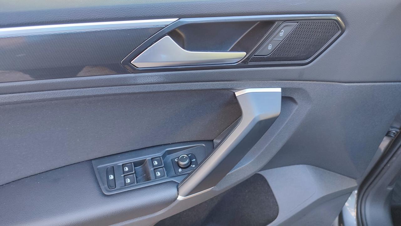 Volkswagen Tiguan 2.0 TDI DSG Advanced BlueMotion Technology