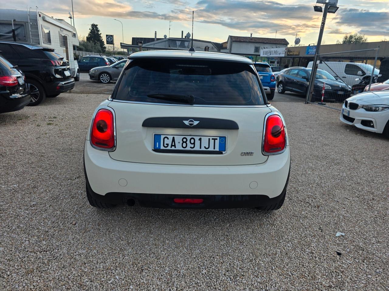 Mini 1.2 One 75 CV