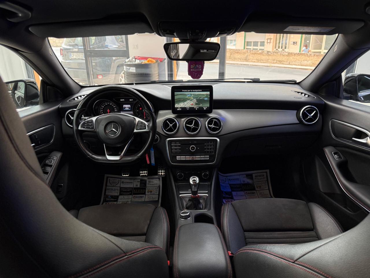 Mercedes-benz CLA 200 d Premium AMG