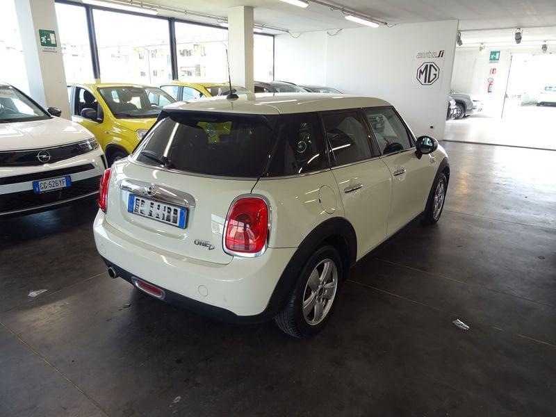 MINI Mini One D Business