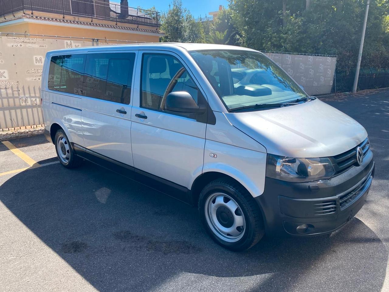 Volkswagen T5 Caravelle 7 POSTI -TAGLIANDI VW - GARANZIA
