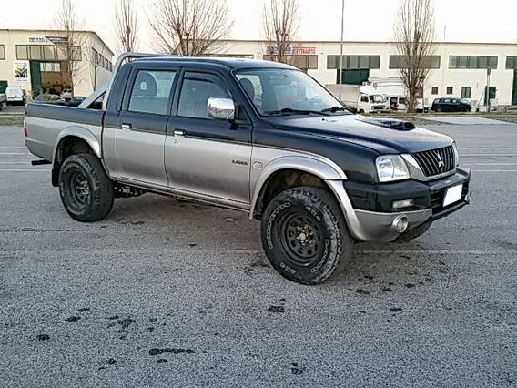 Mitsubishi L200 2.5 TDI 4WD 115CV Cabina Doppia