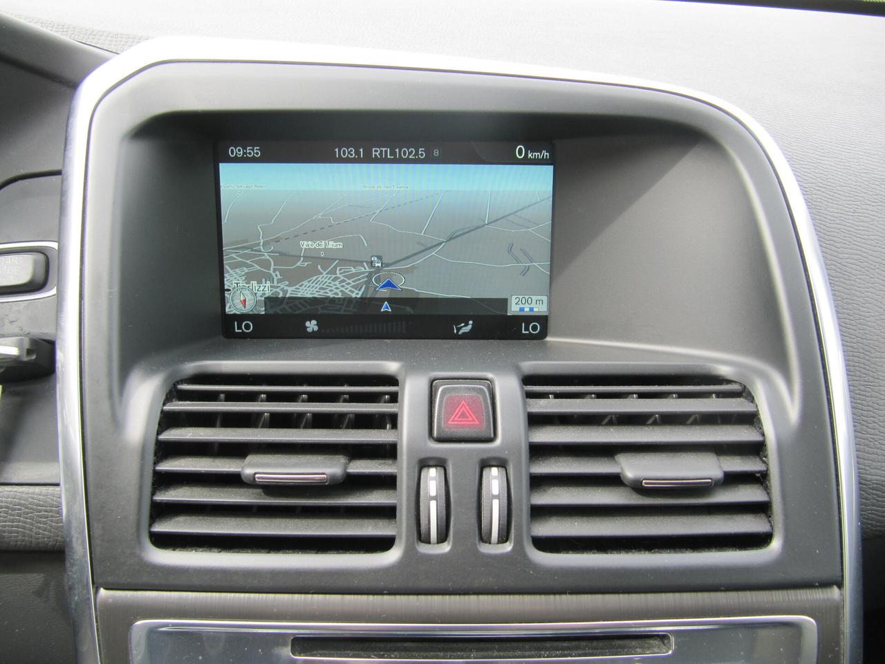 Volvo XC 60 D4 Geartronic Momentum - AUTOMATICA