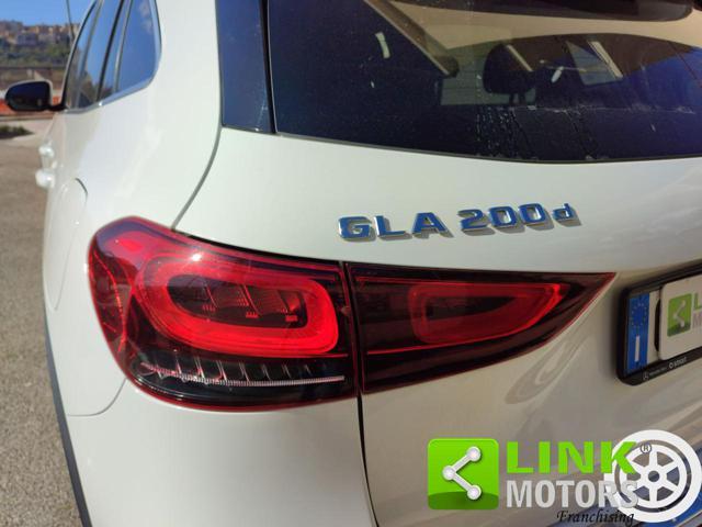 MERCEDES-BENZ GLA 200 d Automatic Sport