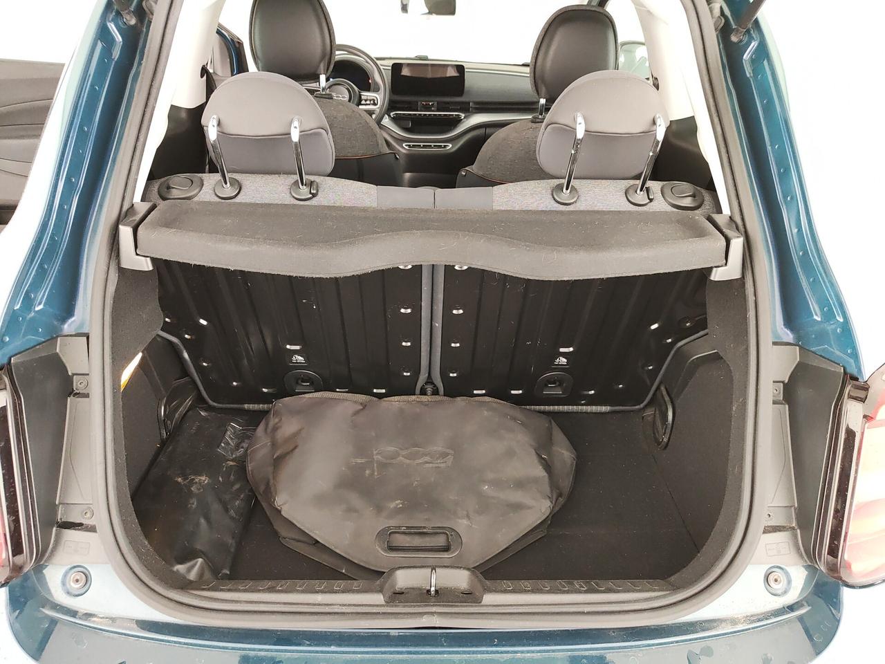 Fiat 500 500e Berlina 42 kWh Icon