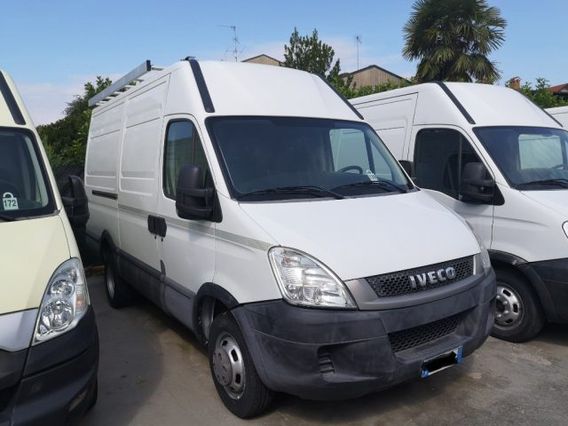 IVECO Daily 35C15LV BTor 3.0 HPT PL-TA-RG Furgone
