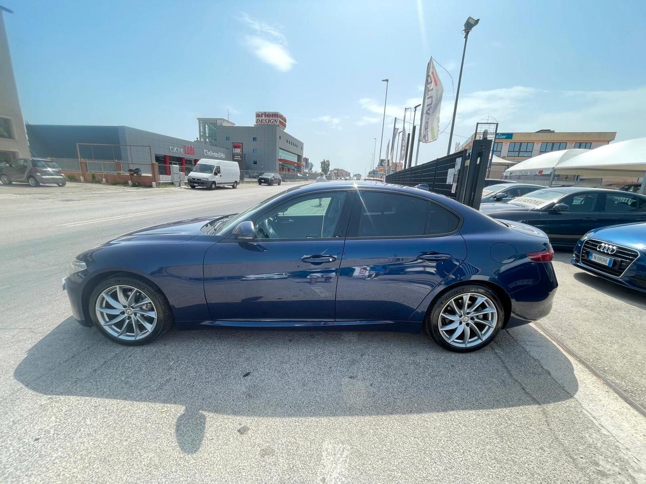 Alfa Romeo Giulia 2.2 Turbodiesel 160 CV AT8 Executive