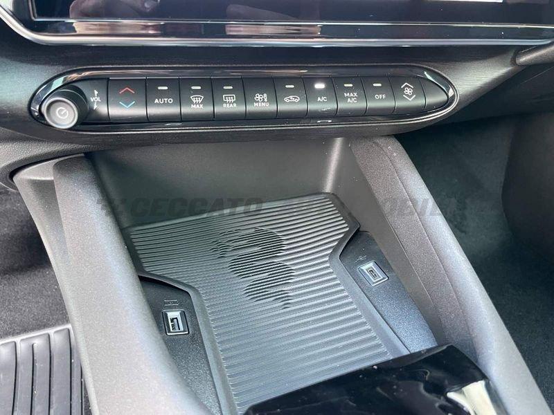 Alfa Romeo Junior Junior 1.2 ibrida Speciale 145cv edct6