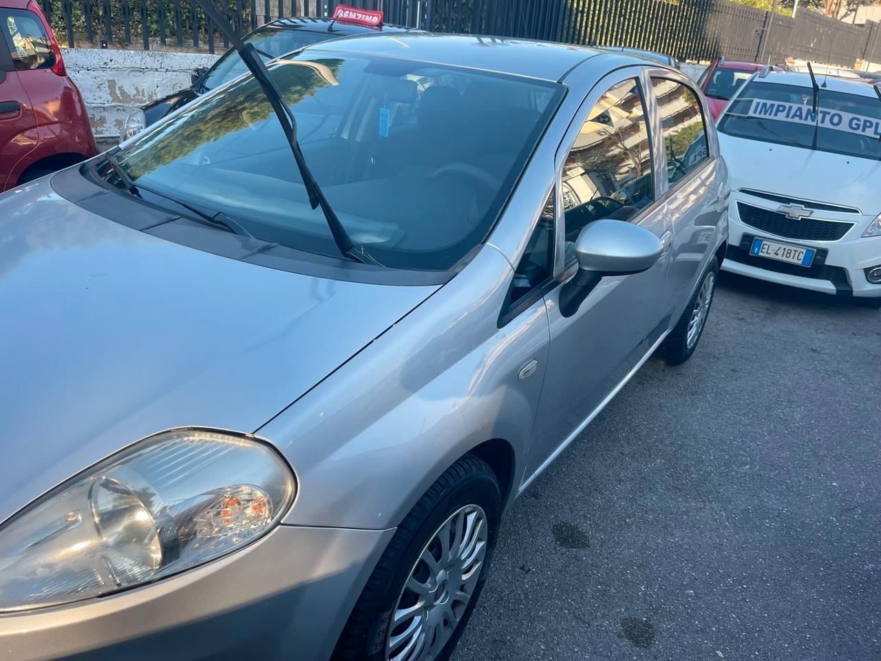 Fiat Punto 1.3 MJT II 75 CV 5 porte Pop