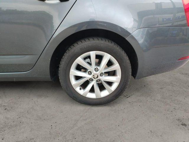 SKODA Octavia 2.0 TDI SCR 150 CV DSG Wagon Executive