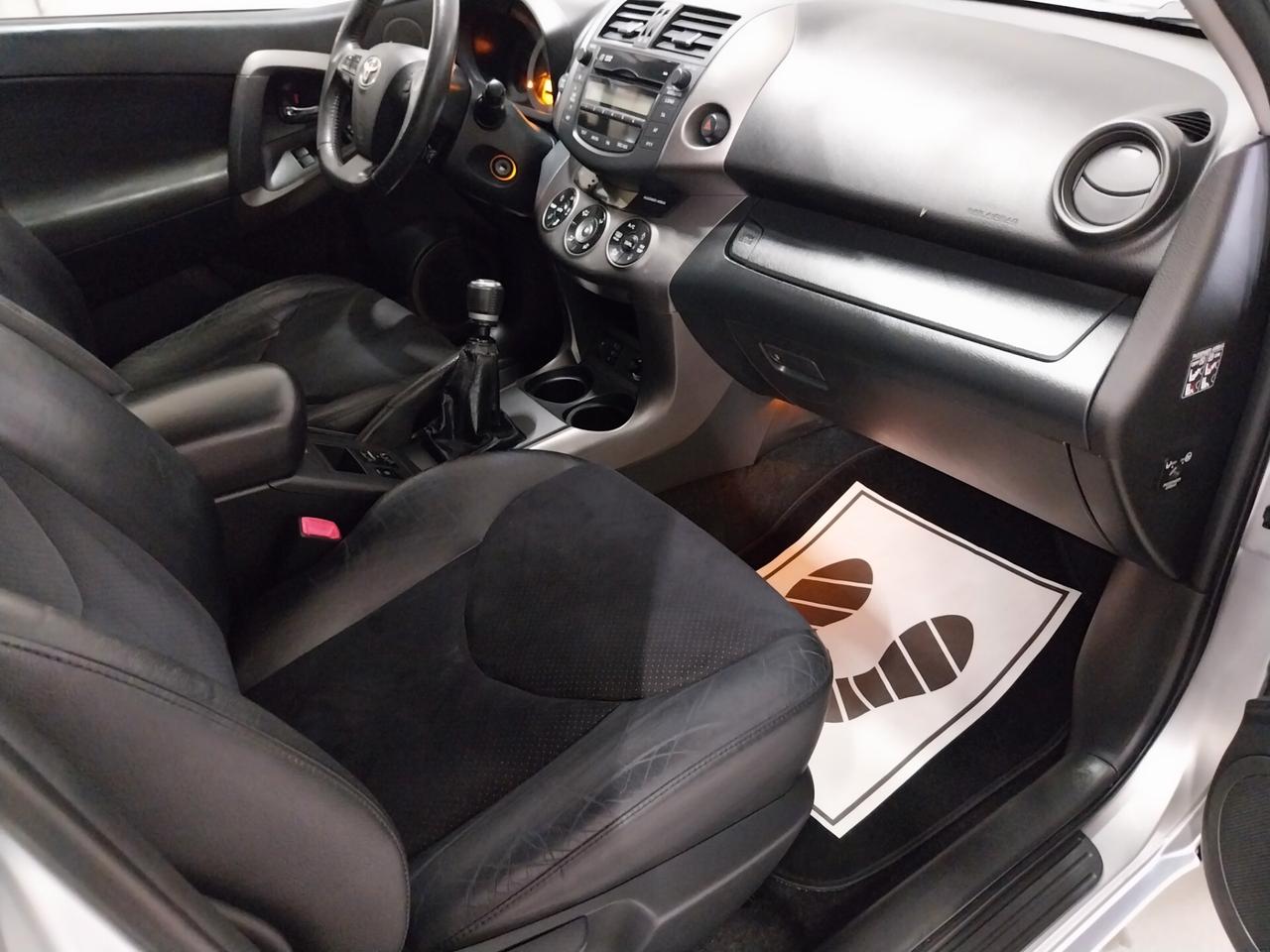 Toyota RAV 4 RAV4 2.2 D-4D 150 CV DPF Exclusive