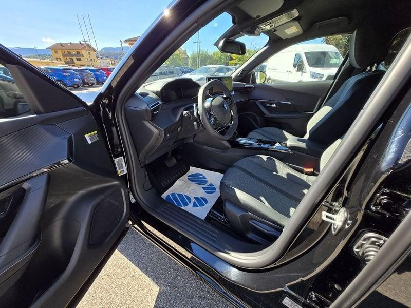 Peugeot 2008 PureTech 130 S&S EAT8 Allure