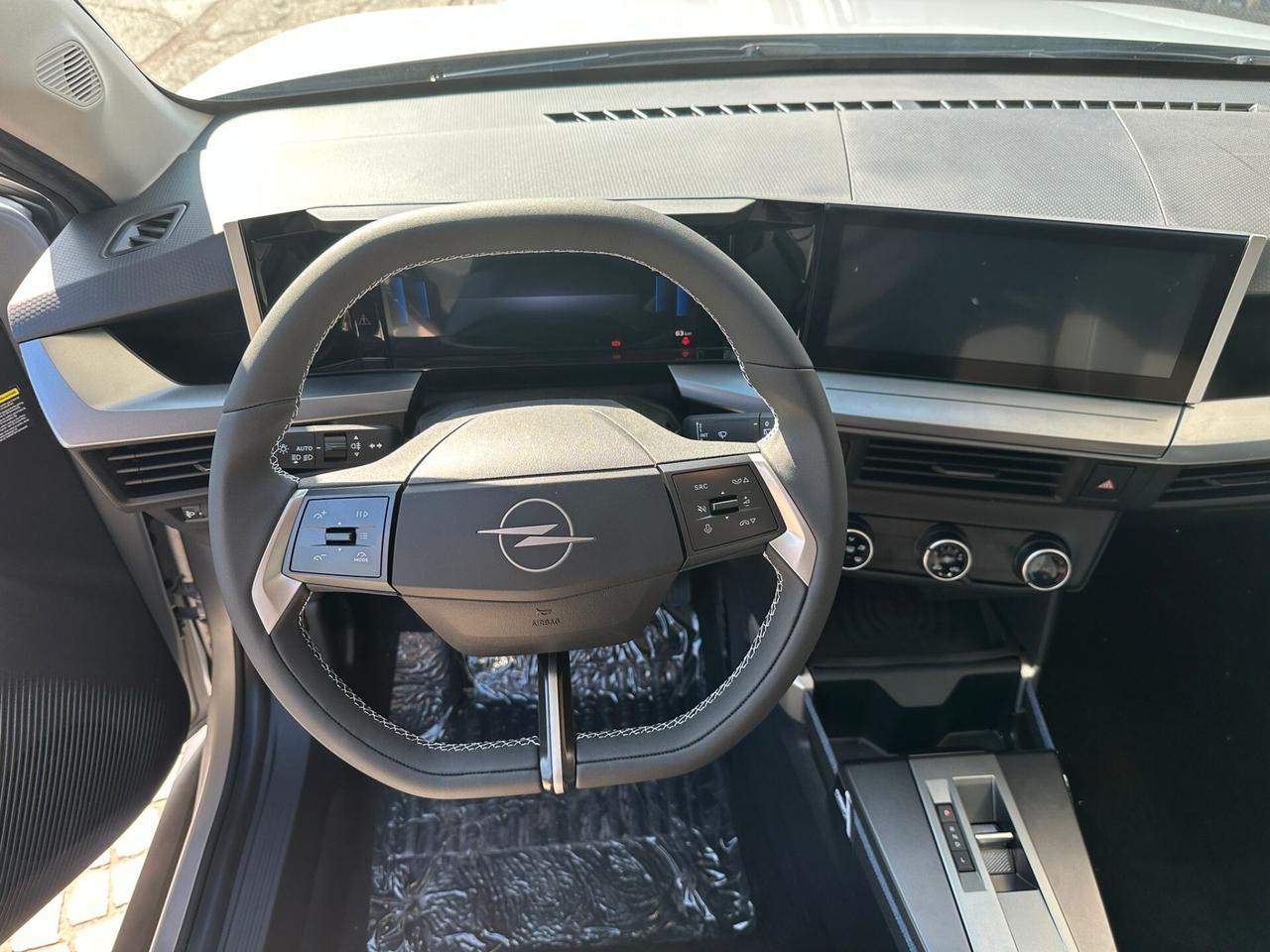 Opel Frontera Hybrid 110 CV EDCT Edition
