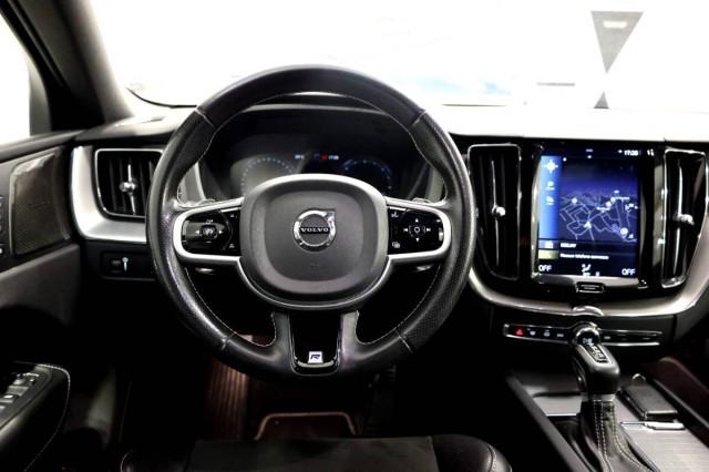 Volvo XC60 2.0 d4 R-design geartronic