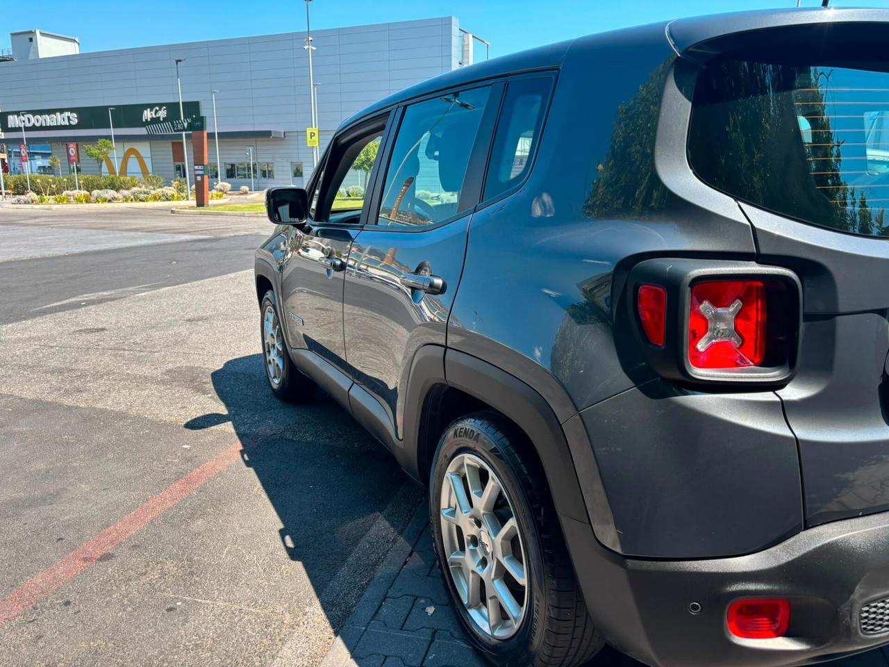 Jeep Renegade 1.6 Mjt 130 CV Longitude