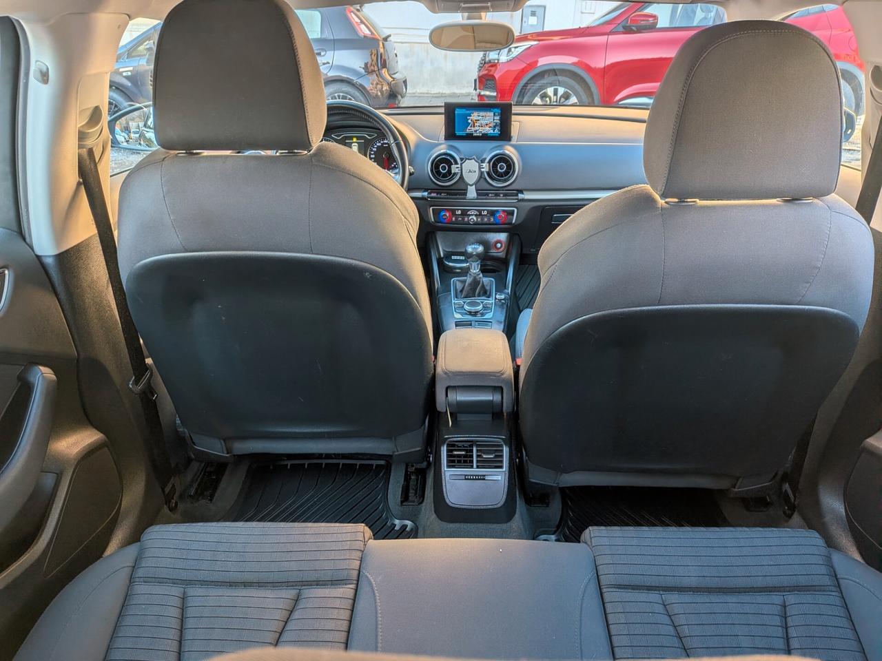 Audi A3 SPB 1.6 TDI clean diesel Ambition