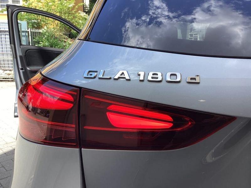 Mercedes-Benz GLA 180d Automatic AMG Line Advanced Plus
