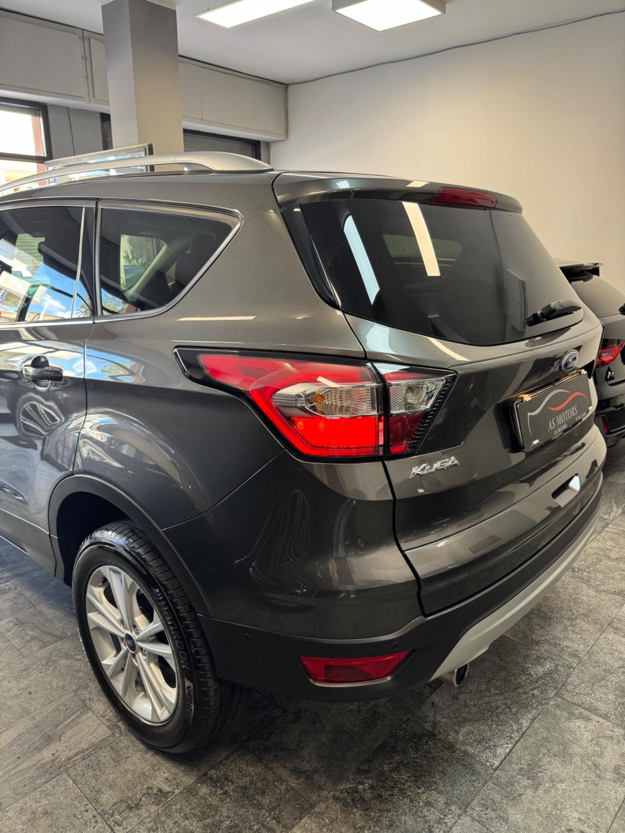 Ford Kuga 1.5 TDCI 120 CV Titanium Finanziabile
