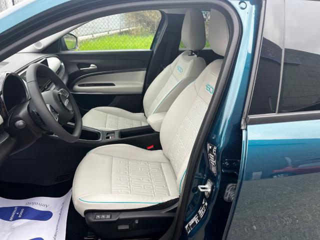 FIAT 600 Hybrid CV DCT MHEV La Prima