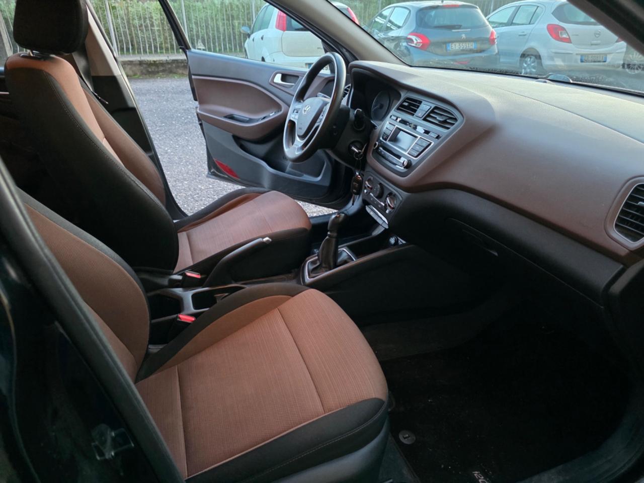 Hyundai i20 1.2 84 CV 5 porte Comfort