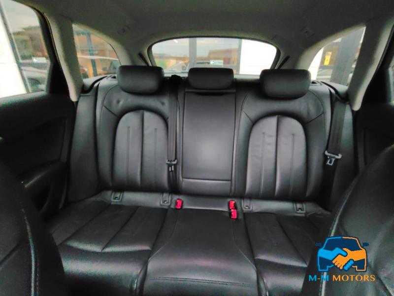 Audi A6 Avant 2.0 tdi ultra 190cv s-tronic