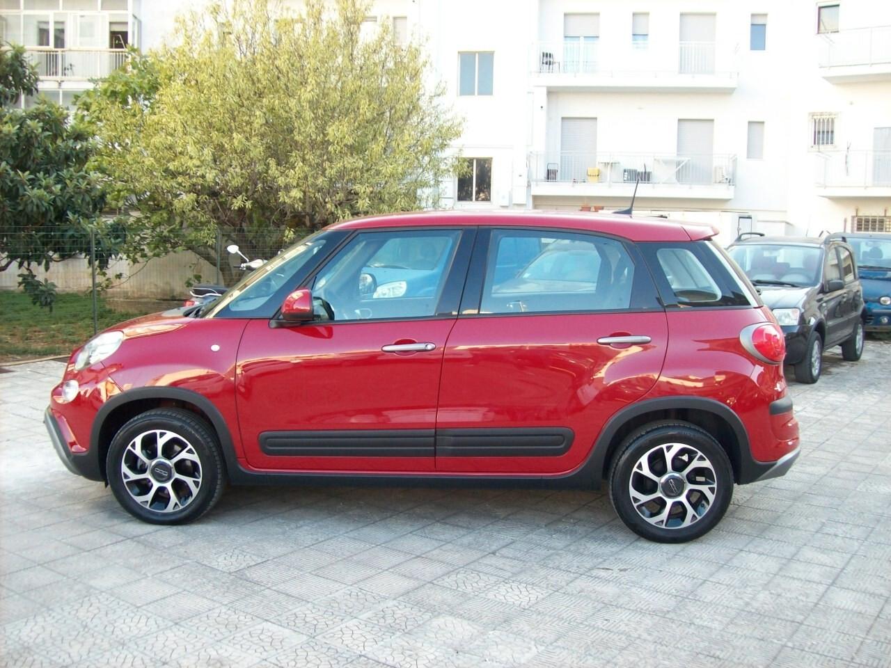 Fiat 500L Cross Mirror 1.3 Multijet 95CV Connect "N1"