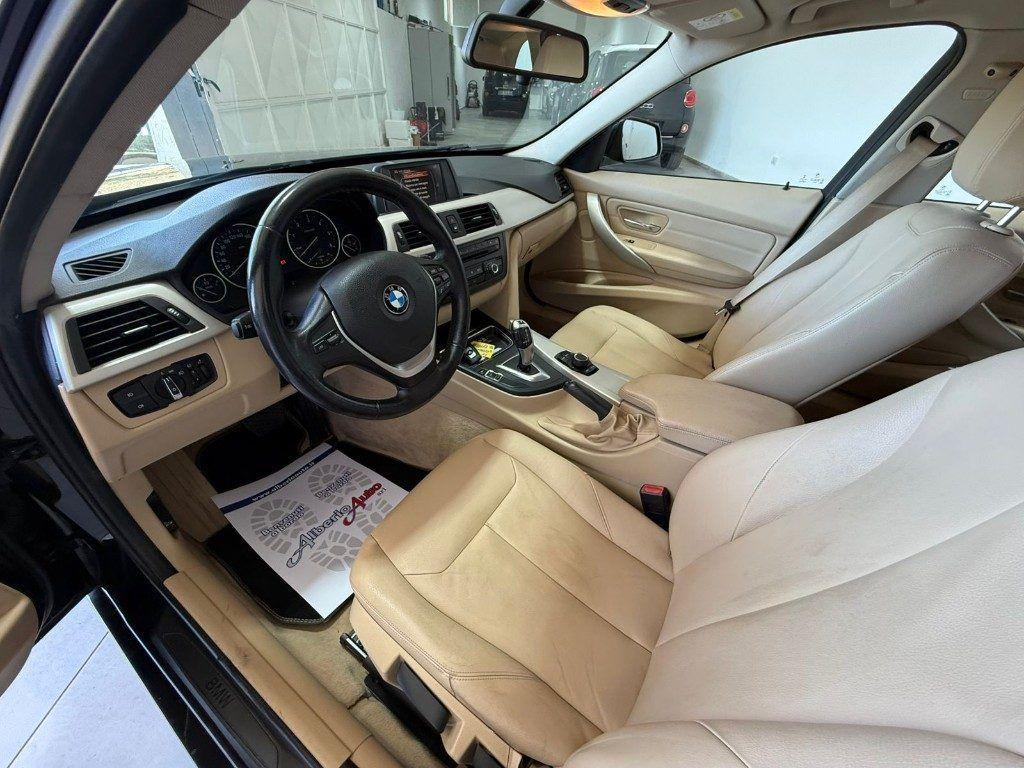 BMW 318 d Touring Business aut.