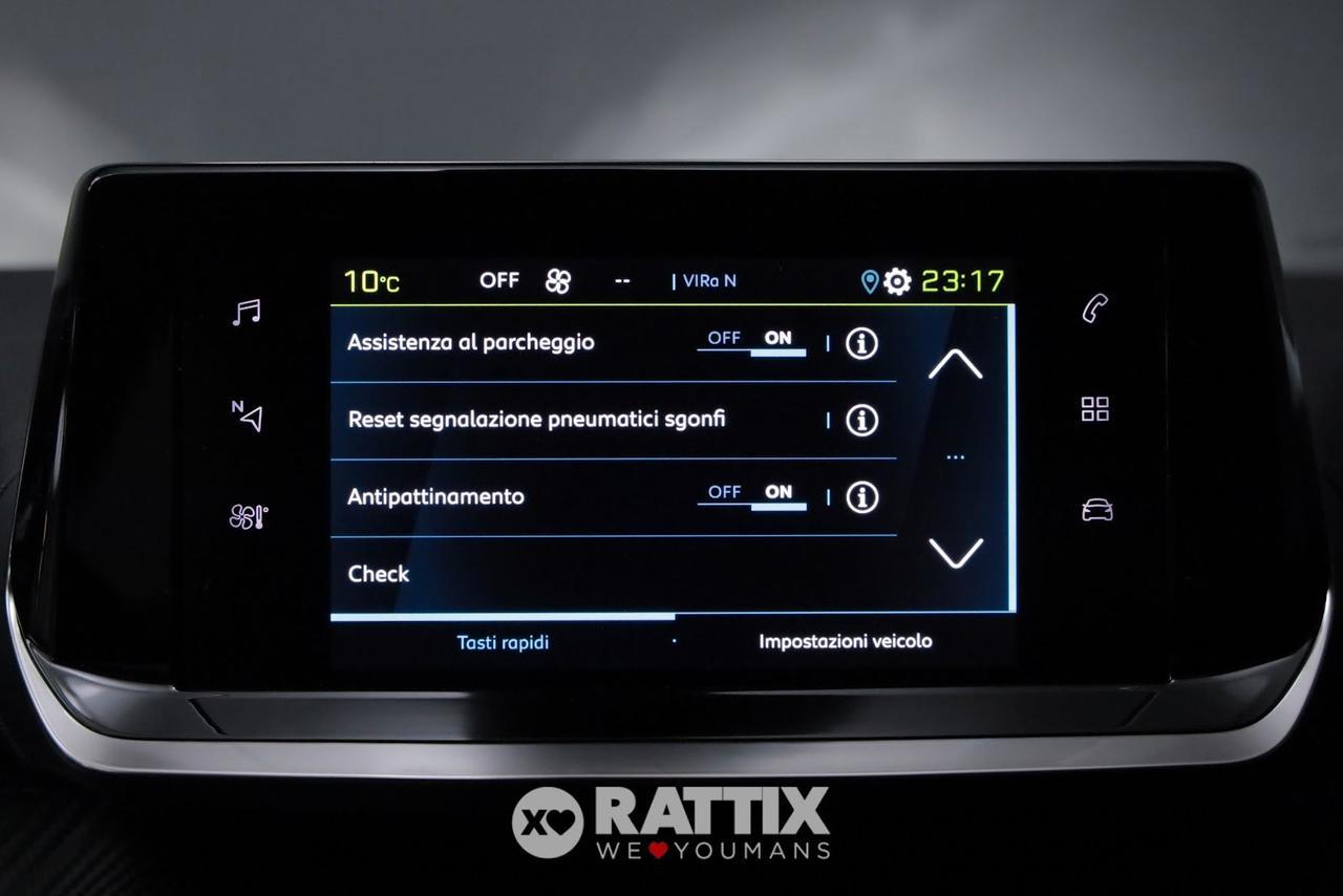 Peugeot e-2008 motore elettrico 100kW Active Pack