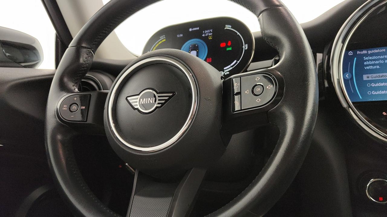MINI Mini F56 2021 Full Electric - Mini 3p Cooper SE Classic auto