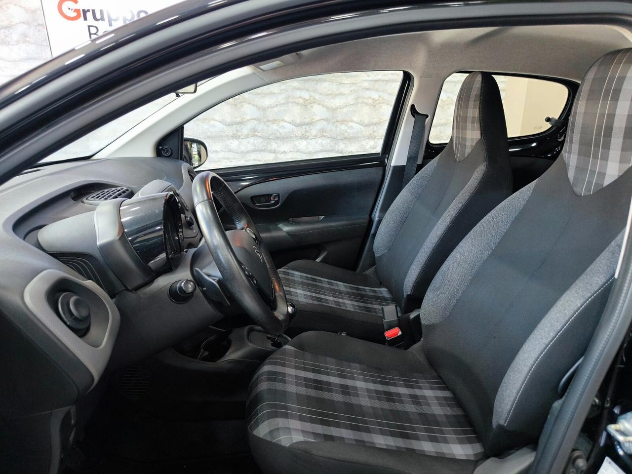 Peugeot 108 VTi 72 ETG 5 porte Allure