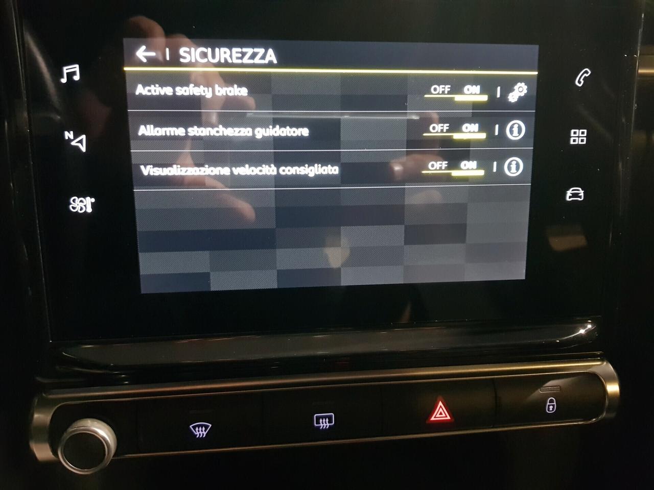 Citroen C3 1.2 PureTech 83cv Navy Led Sensori Park