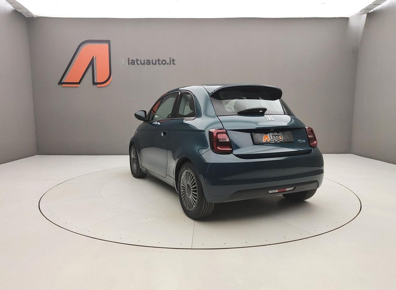 FIAT 500e 3+1 500E 3+1 320KM 118CV 42KW ICON+