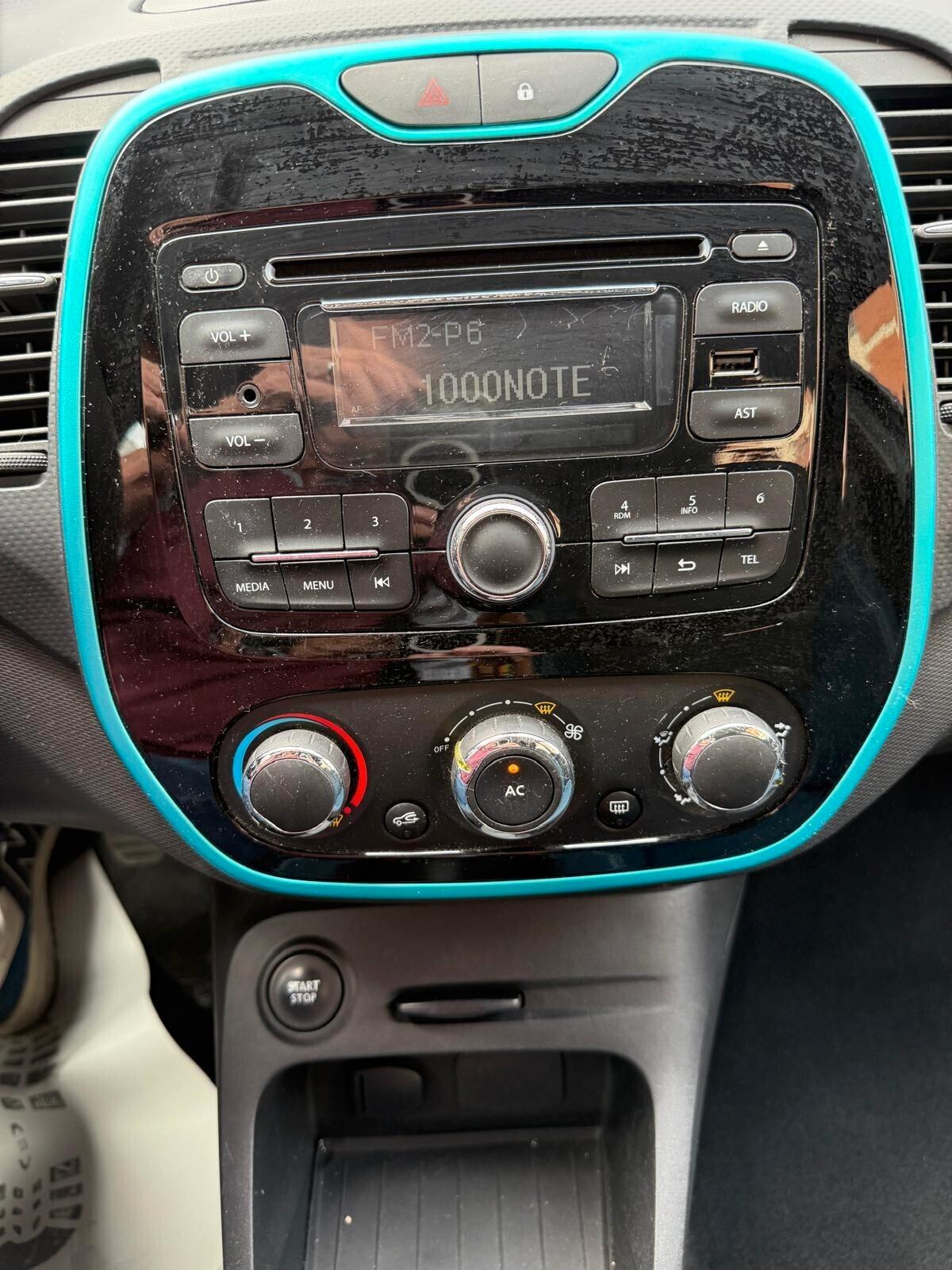 Renault Captur 1.5 dCi 8V 90 CV Start&Stop Wave *** GANCIO DI TRAINO***