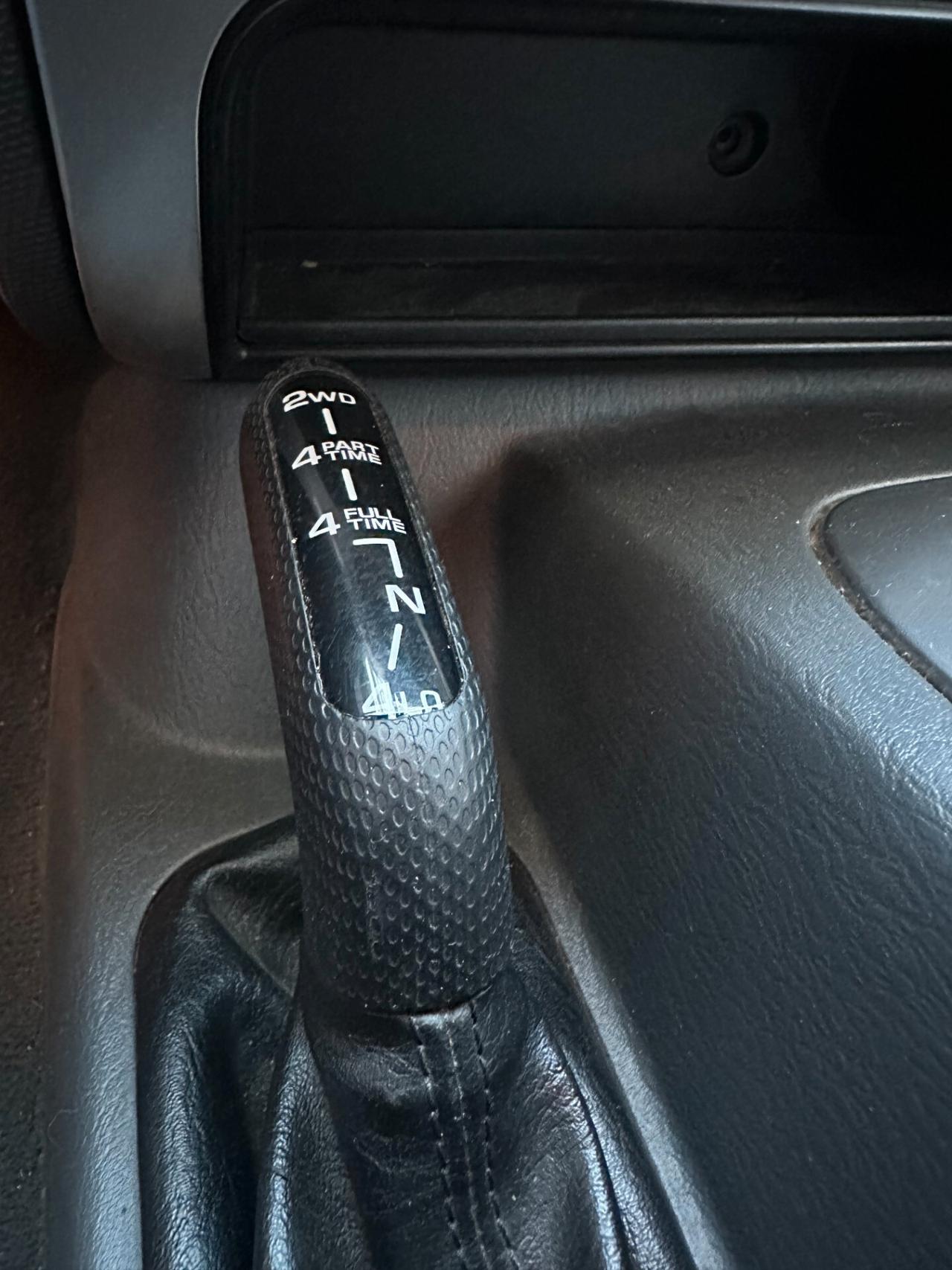 Jeep Cherokee 2.8 Diesel 4x4, automatico, gomme nuove, perfetta