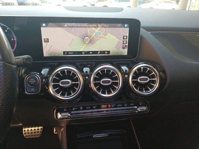 Mercedes-Benz GLA GLA 200 d Automatic Premium NIGHT-PACK