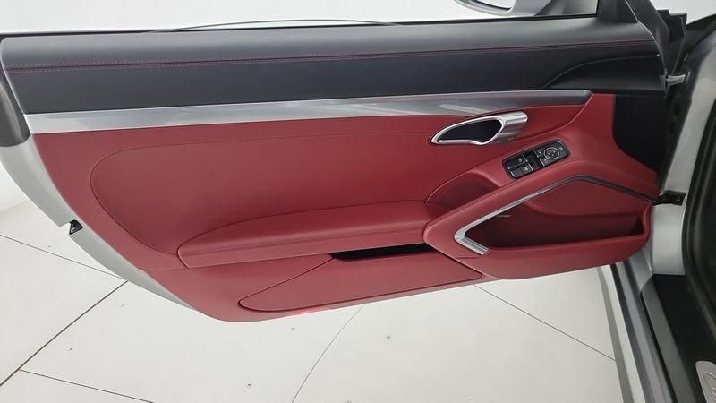 Porsche 911 911 3.0 Carrera 4 Coupé