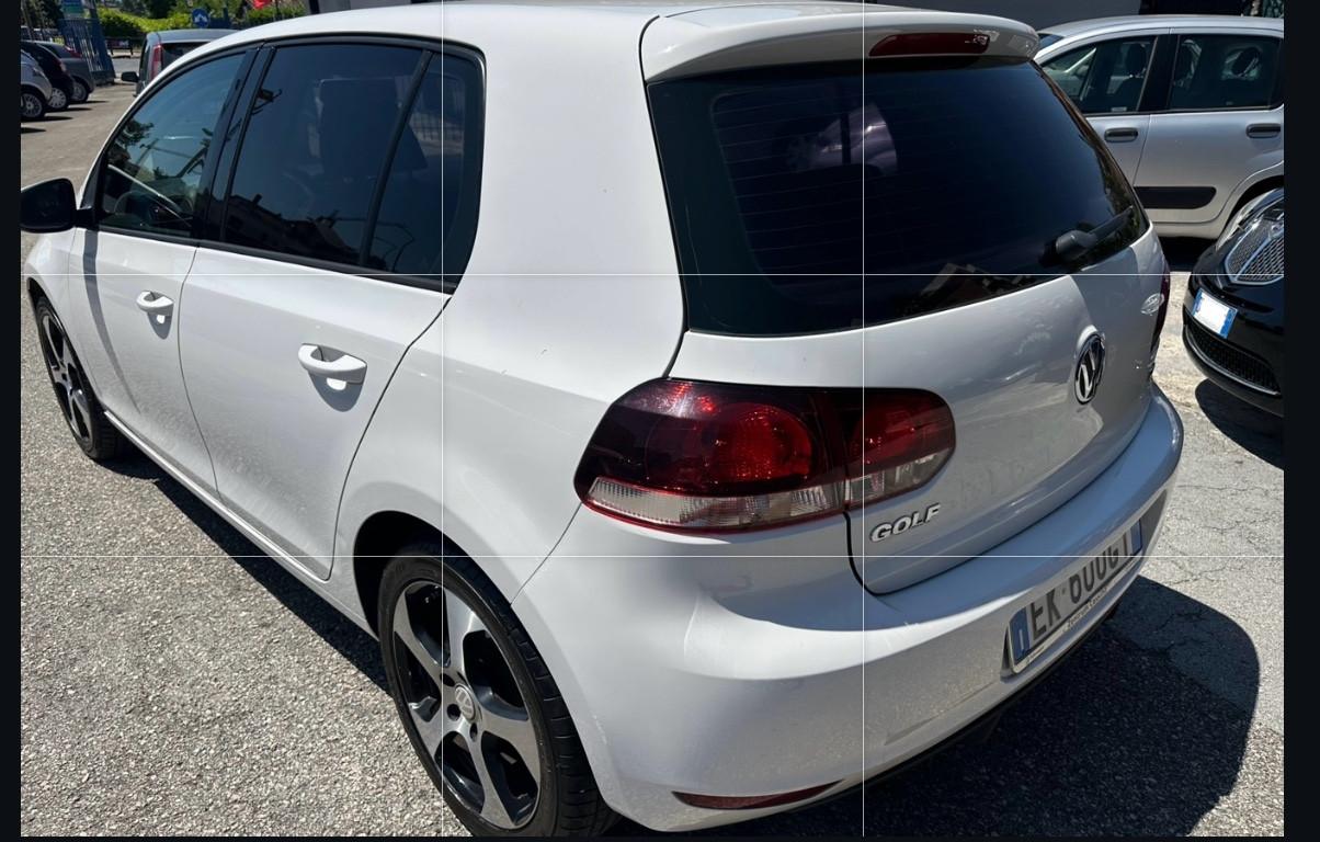 Volkswagen Golf 1.6 TDI DPF 5p. Highline ok Neopatentati