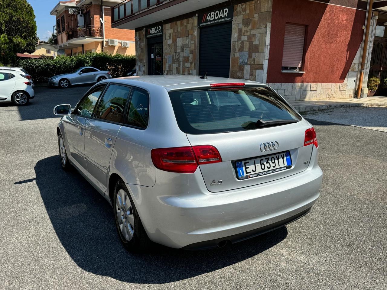 Audi A3 SPB 1.6 TDI 105 CV CR Attraction